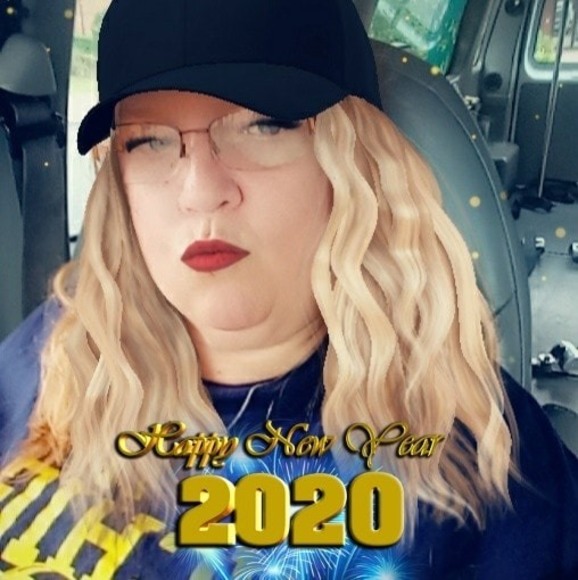 Meet your Posher, Kim - Picture 1 of 1